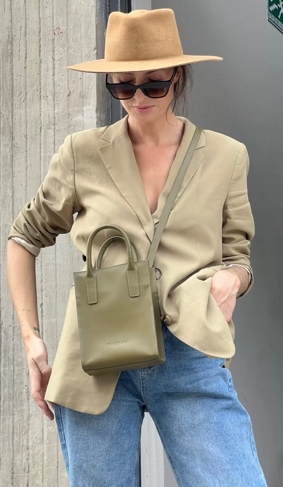 TOTE BAG